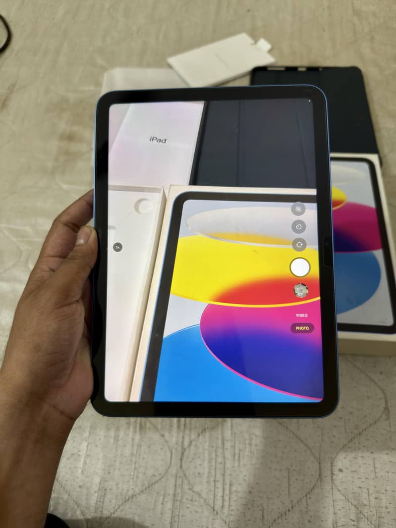 iPad 10 Gen Complete Box 10