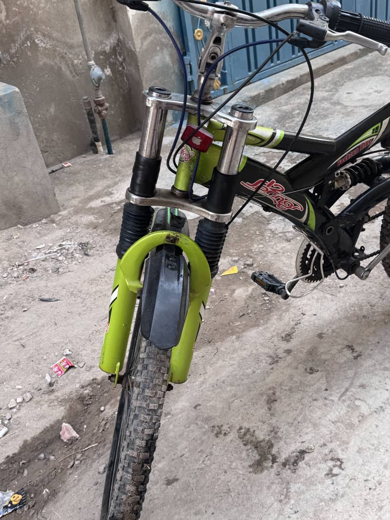 Mounted cycle good condition 1