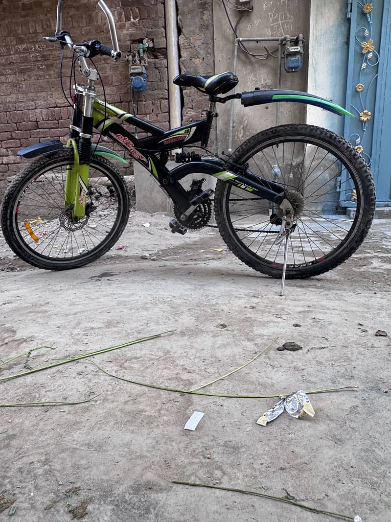 Mounted cycle good condition 3
