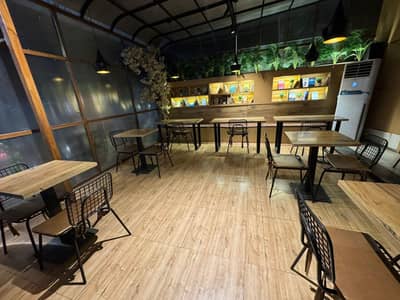 running cafe for sale in cantt Lahore
