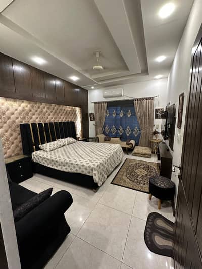 10 marla House For Sale In DHA 5 lahore Block Hot location