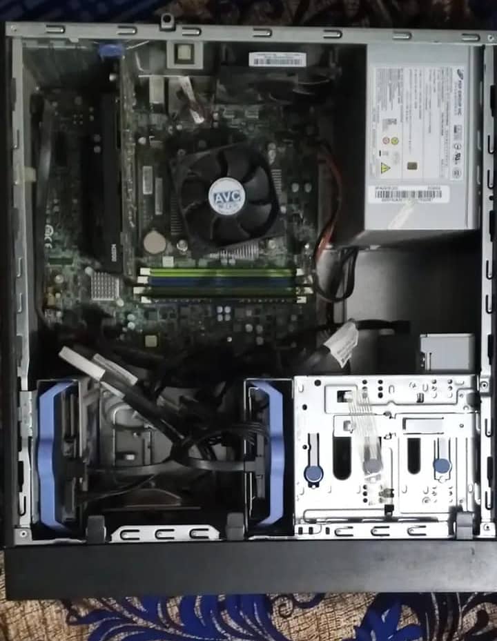 CPU (Central Processing Unit) PC 1
