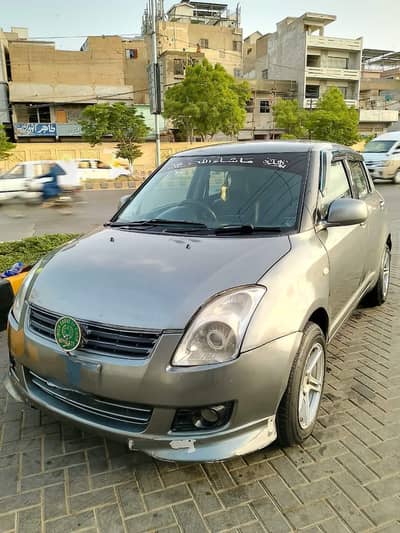 SUZUKI SWIFT DLX 2010 MODEL SELL URGENT