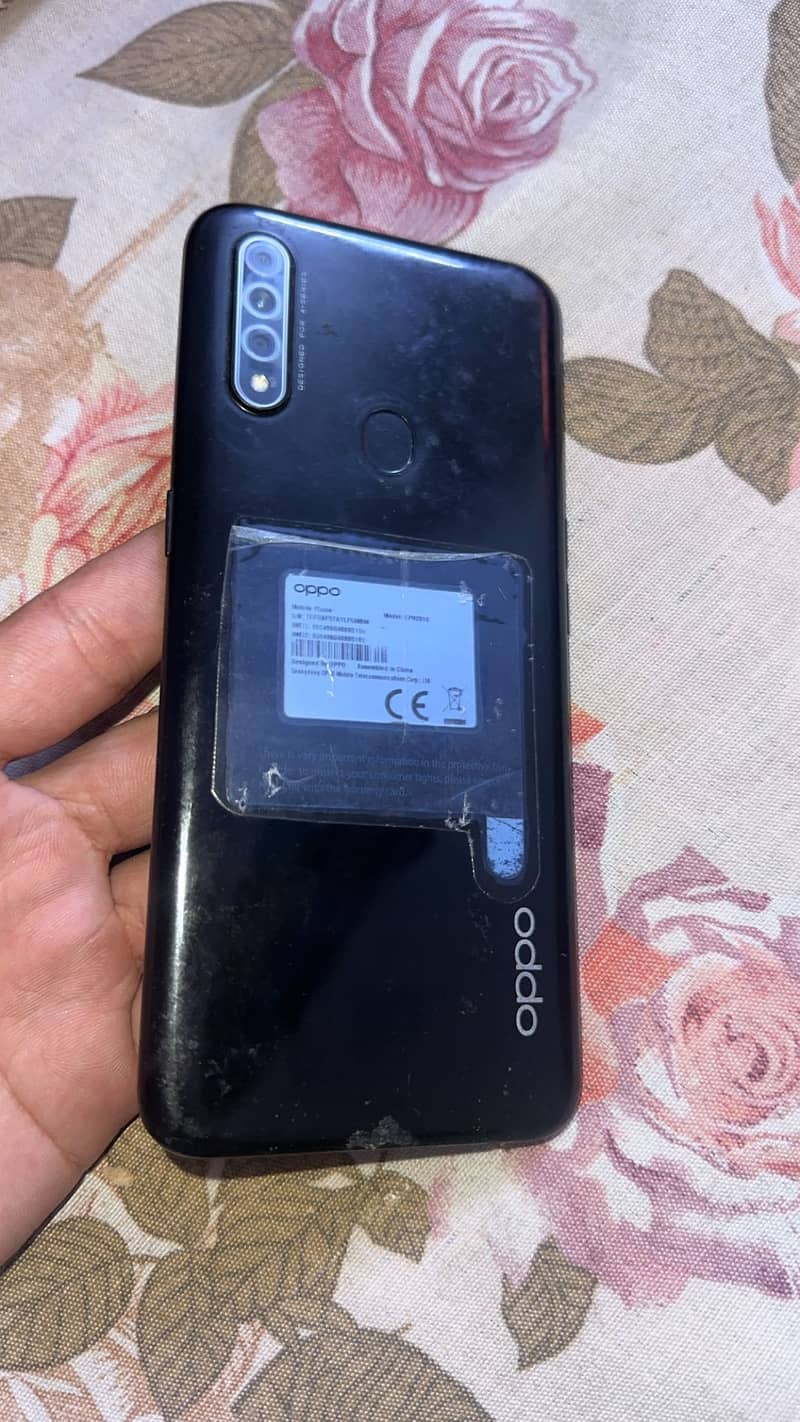 Oppo A31 4