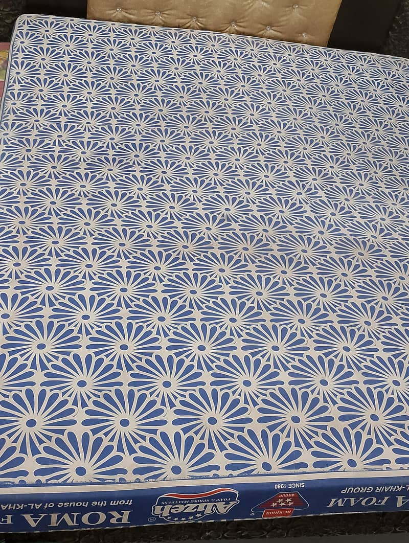 mattress 0
