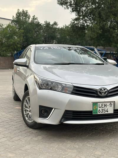 Corolla Auto GLI b to b genuine Showroom Condition