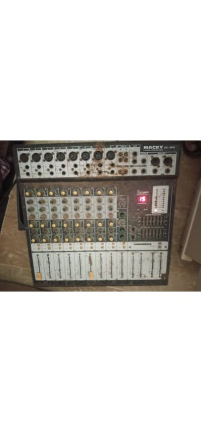 8 chennal mixxer