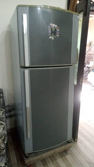 Dawlance Fridge for sale medium size