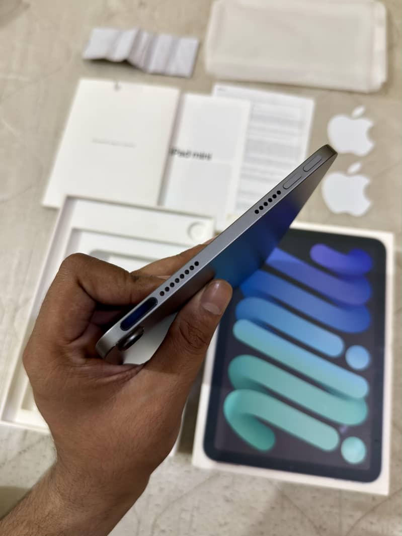 iPad Mini 6 Complete Box 4