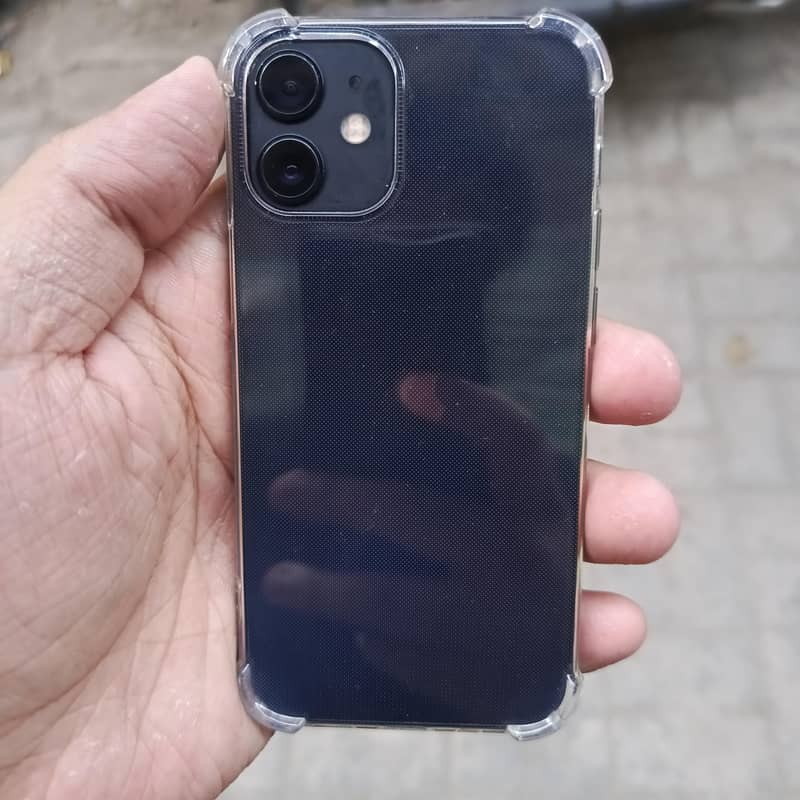 Apple iPhone 12 mini 1