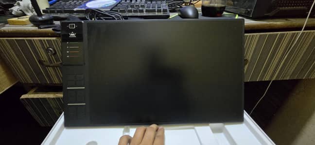 huion inspiroy wh1409(v2)