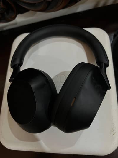Sony WH-1000XM5