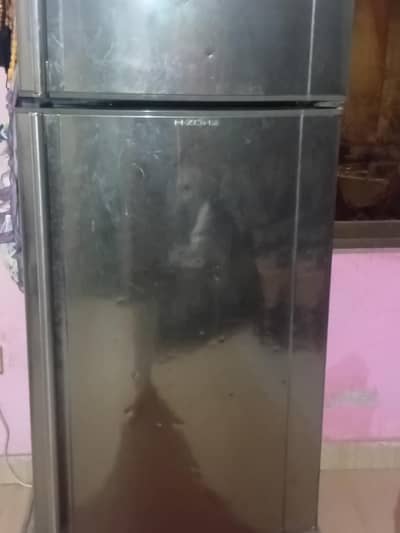 dawlance full size fridge  very good condition
