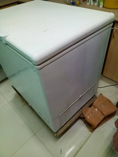 deep freezer available