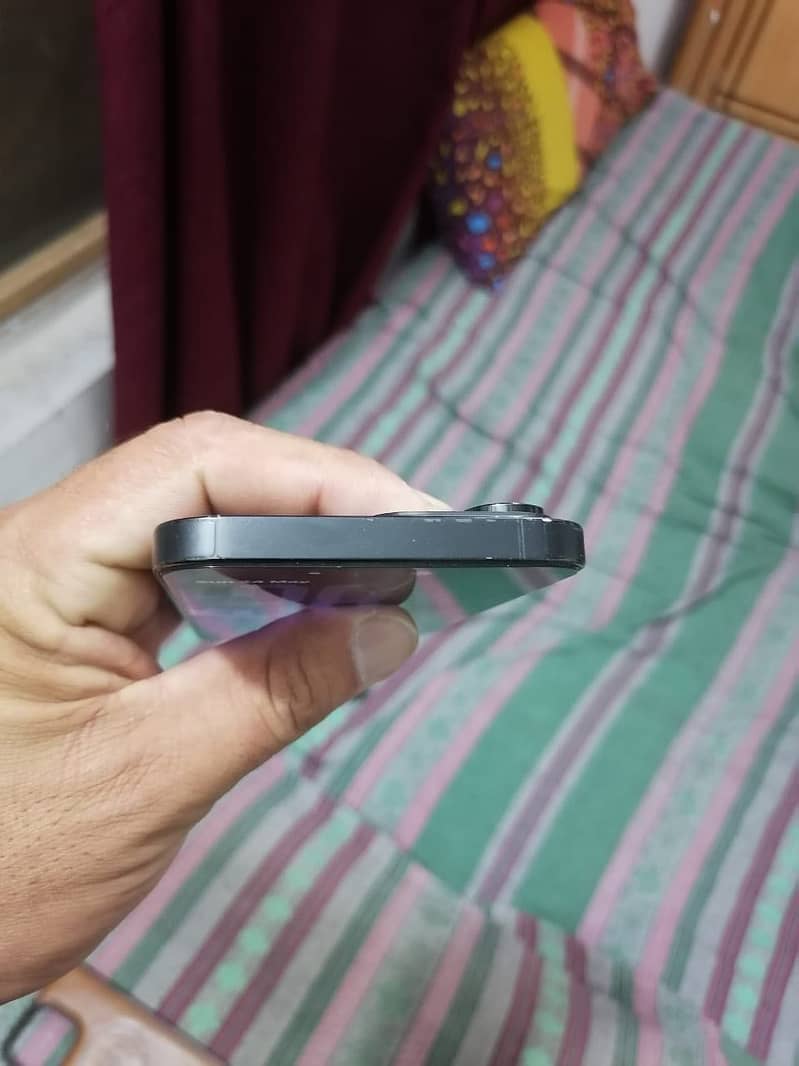 iPhone 14Pro Max 4