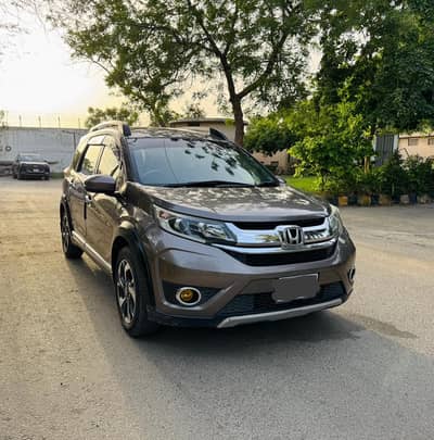 Honda Br-V2018 urgent sale