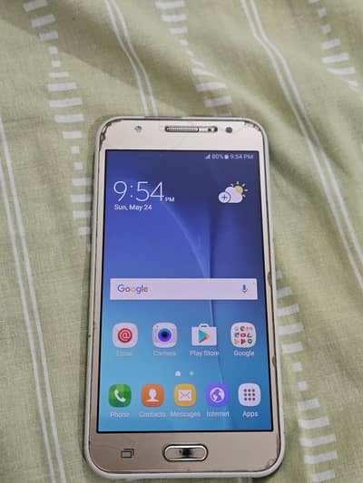 Samsung J5
