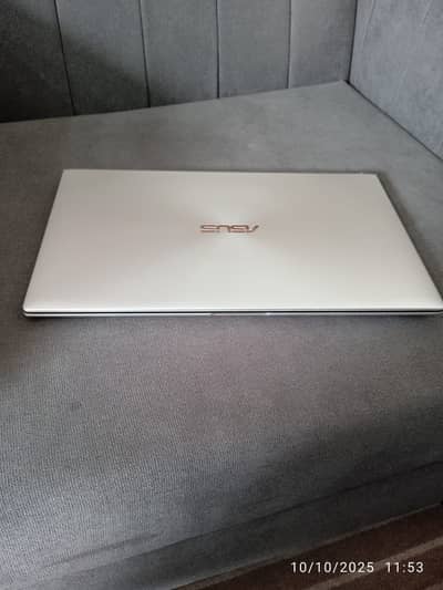 ASUS ZenBook 15 Premium Ultrabook | Core i7 10th Gen | Dual Screen