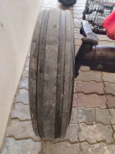 480 Front tyer
