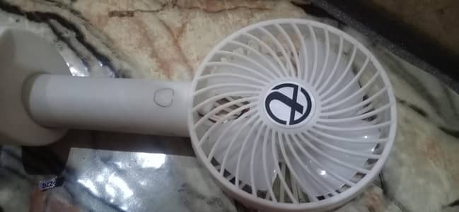mini charging fan