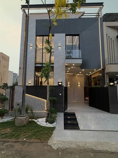 Prime Location 5 Marla House For Rent In Beautiful DHA 9 Town - TOP OF THE LINE