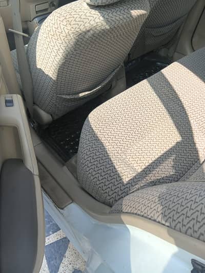 Honda Civic Oriel 2004