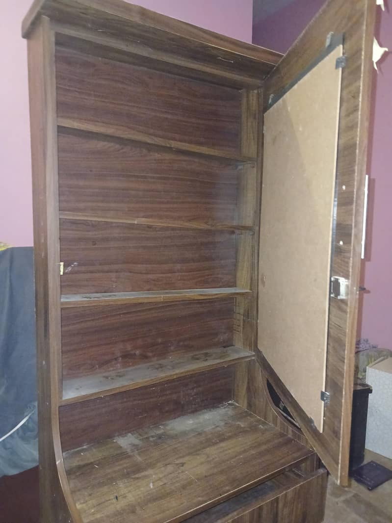 Dressing Table 3