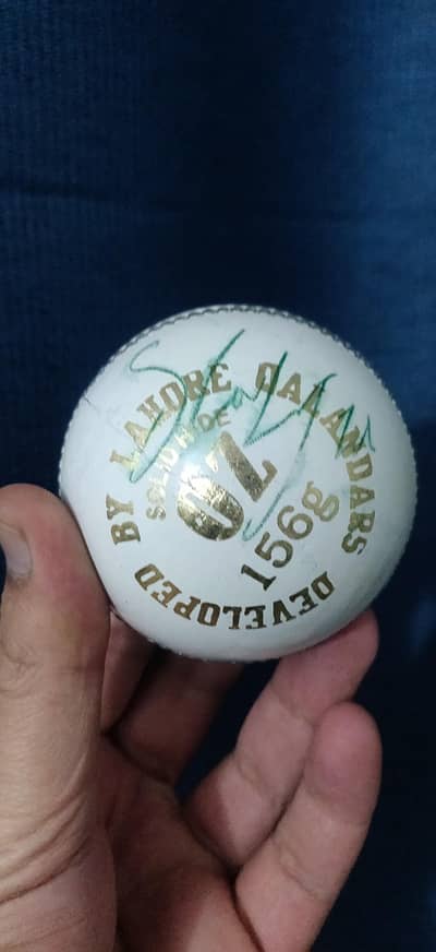 Signature Ball