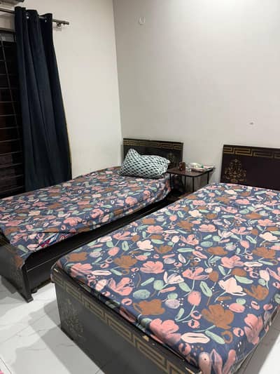 2 single beds with Middle table and mattress