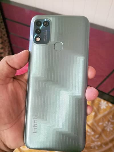 Infinix hot 11 play (4/128)