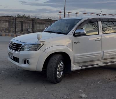 Toyota vigo champ gx plus 2016