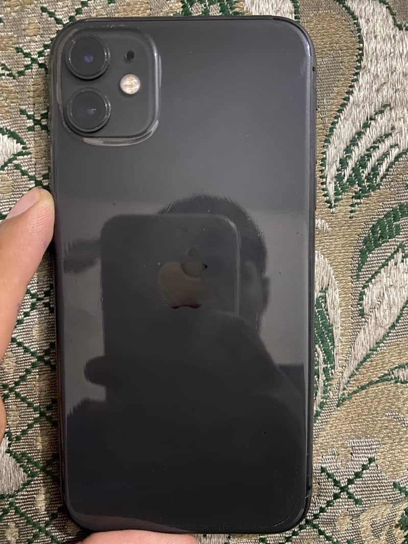 Apple iPhone 11 7
