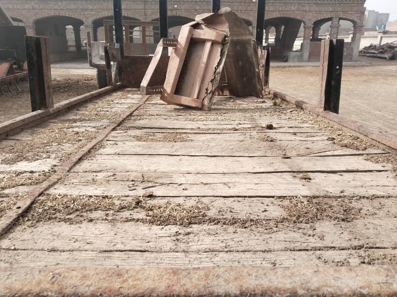 Tractor Trolley 5