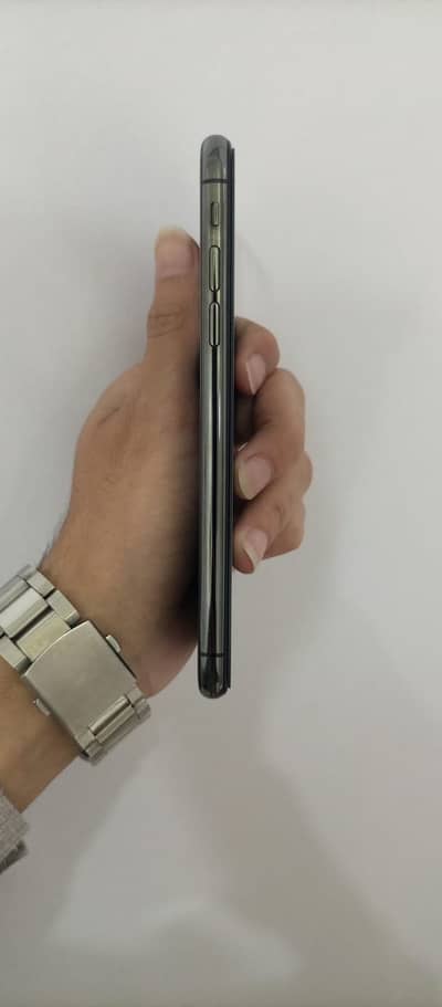 iphone X official pta approved