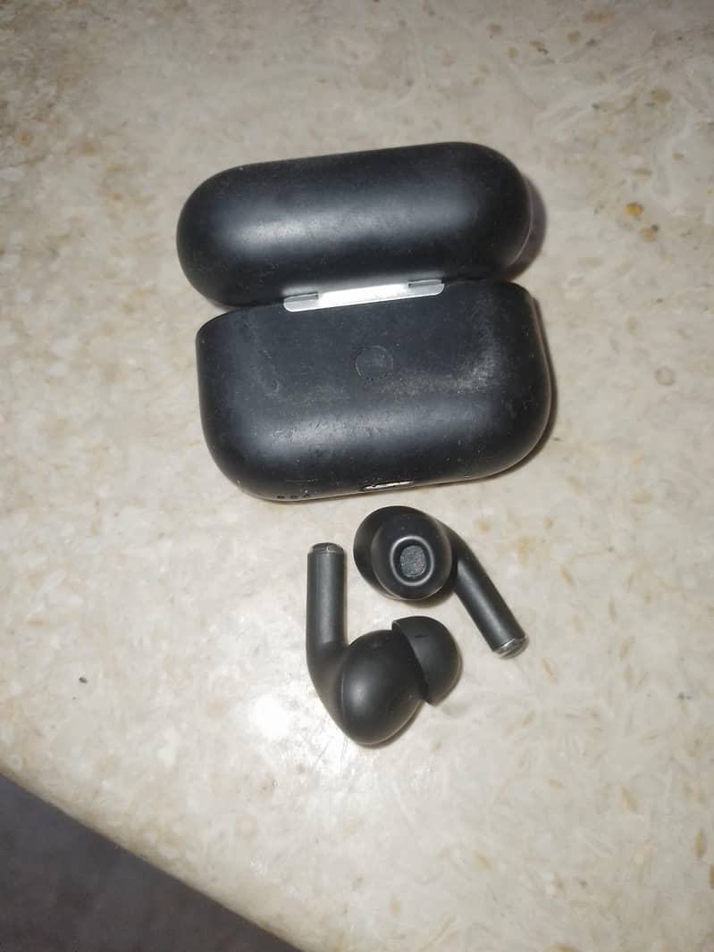 wireless Bluetooth devise 2