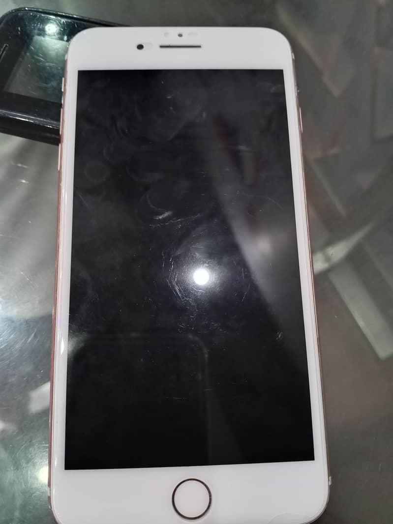 Iphone 7 plus 1