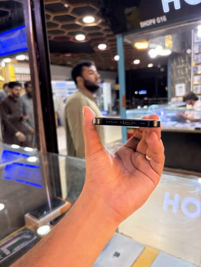 15 pro 128 GB