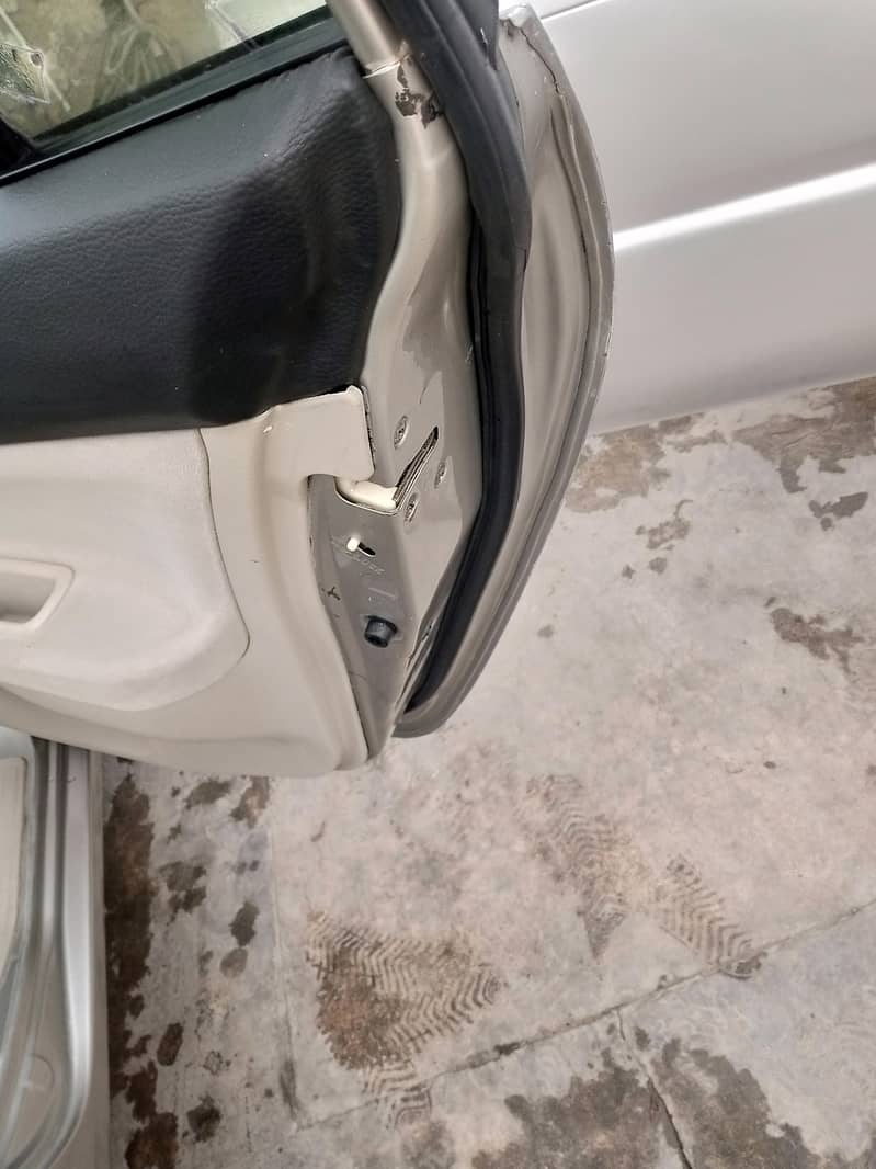 2005 lancer 12