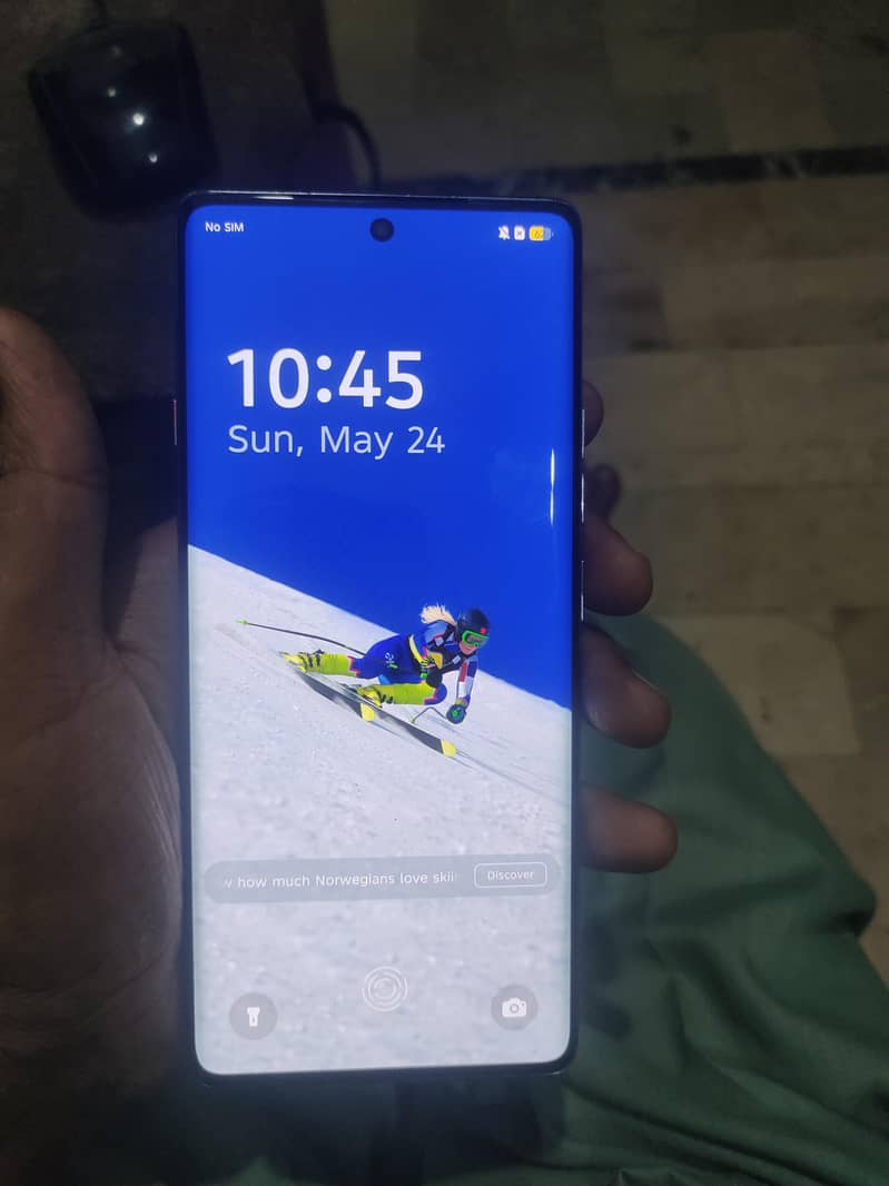 Tecno camon 40 pro 1