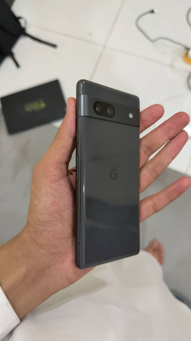 Google Pixel 7a 1