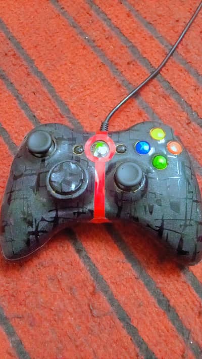 Xbox 360 e special Edition 320 gb hard drive