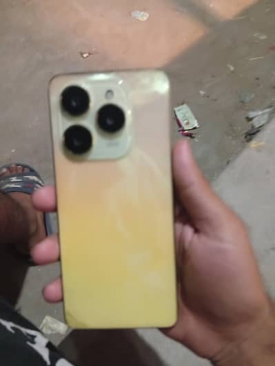 techno spark 20pro 8/256 genuine series