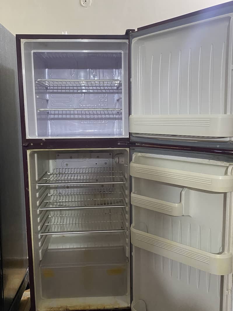 Orient fridge 4