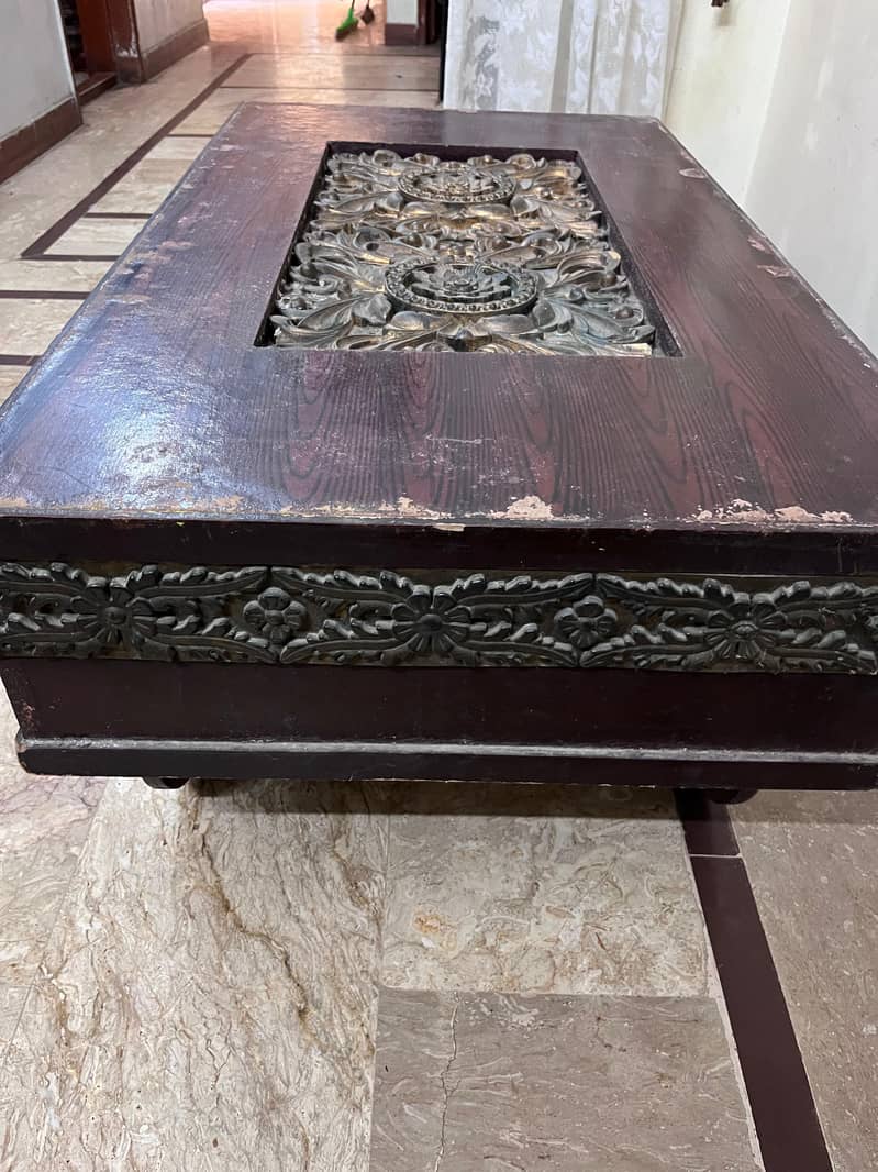 Center table 1