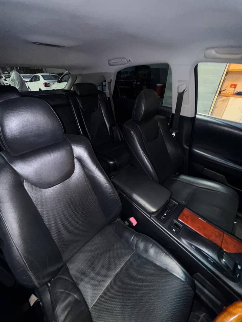 Lexus RX Series 2011 3