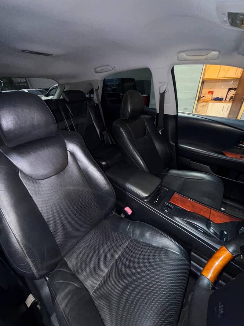 Lexus RX Series 2011 5