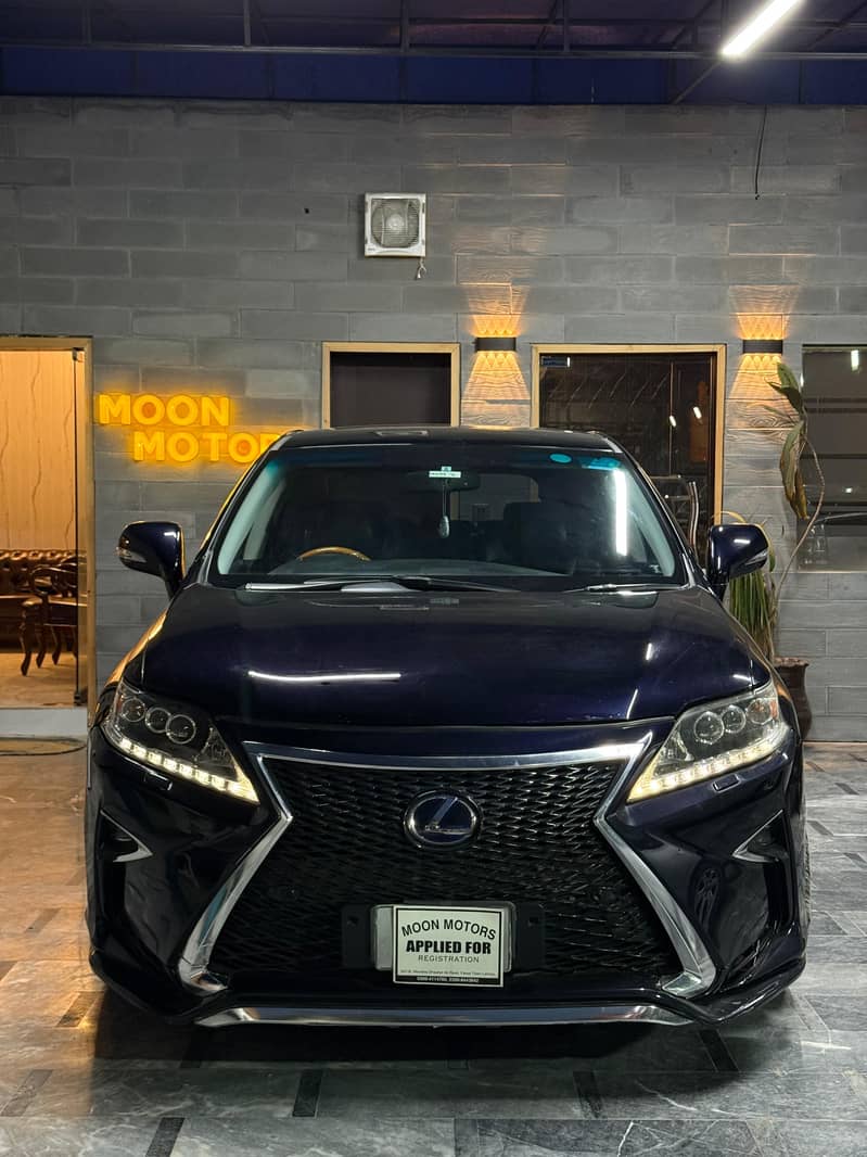 Lexus RX Series 2011 0