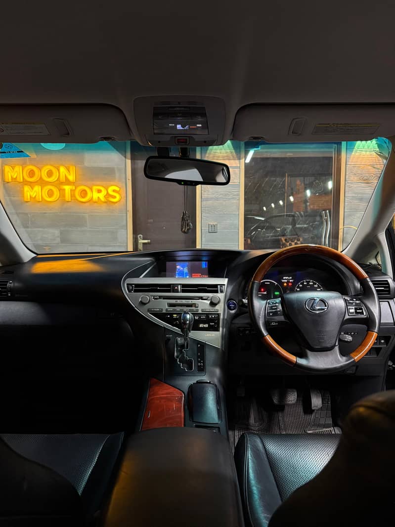 Lexus RX Series 2011 19