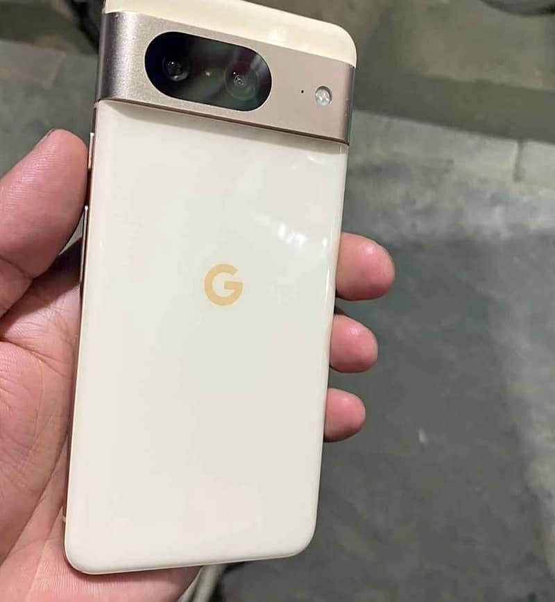 Google Pixel 8 1