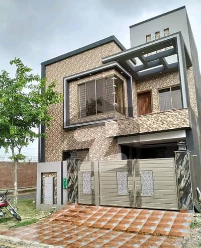 Vip 5 Marla Luxury Non Furnished House Available For Rent In Bahria Town Lahore